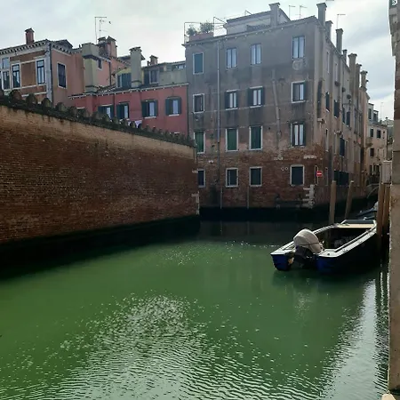 Pavarotti Alojamento de Acomodação e Pequeno-almoço Veneza